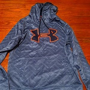 Under Armour storm sweatshirt